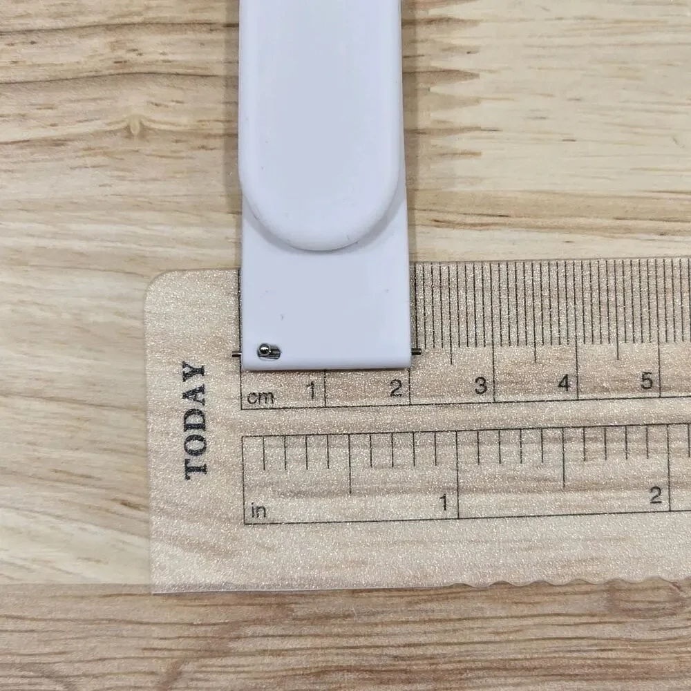 White Silicone Sport Watch Band for Samsung Garmin Amazfit 20mm Watch Lugs